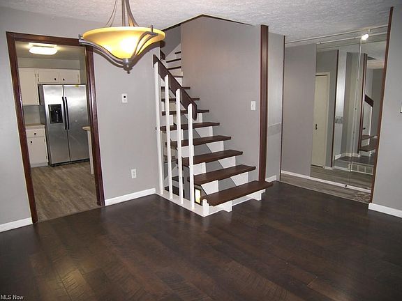 4th image of 32726 Washington Ct #26