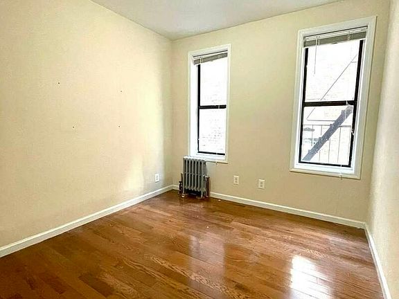 3rd image of 28-18 42nd St