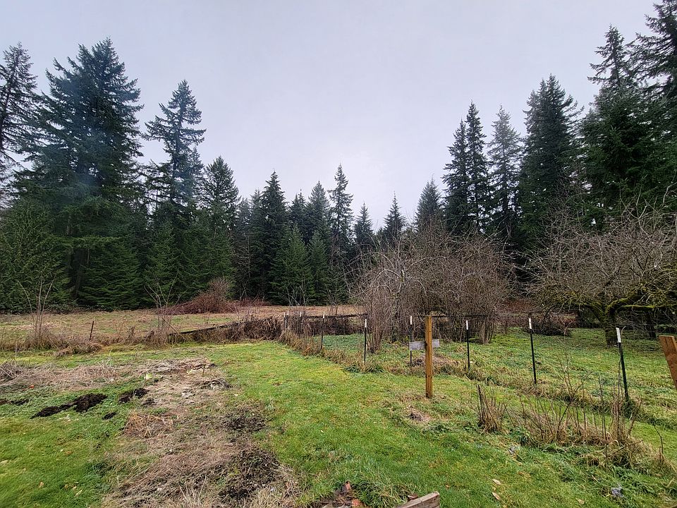 1st image of 881X 123rd Ave NE