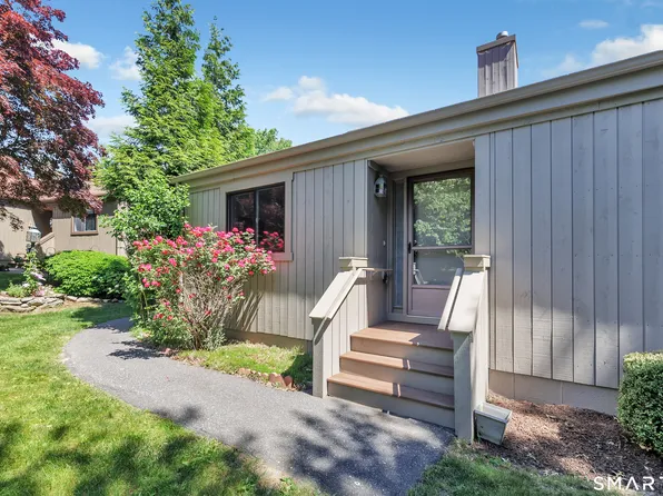493 Pawnee Lane #B, Stratford, CT 06614