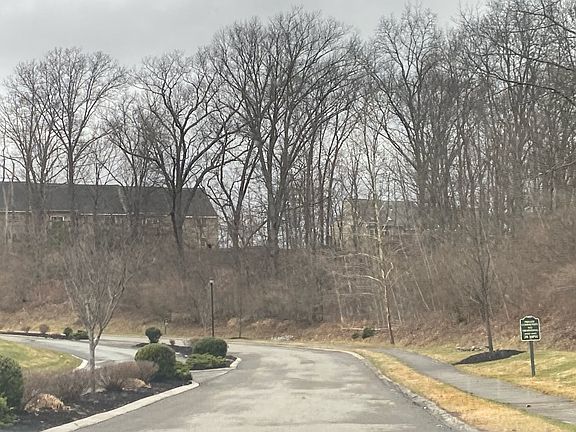 5th image of 23 Blackstone St