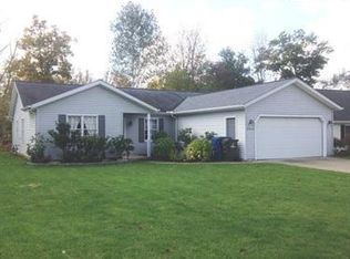 245 Forest Park Dr, Lagrange, OH 44050