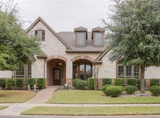 300 Parke Lake Dr, Wylie, TX 75098