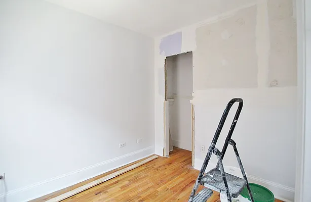 Rented by Julianna Realty Corp | media 12