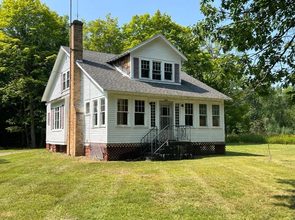 4263 State Highway 2, Iron River, MI 49935