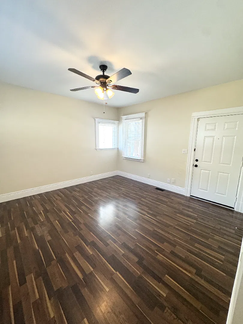 2215 P Street — Photo 3