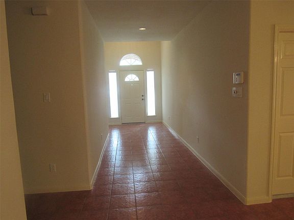 2nd image of 2611 Colony Haven Cir