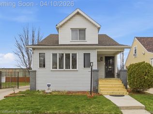 10388 Cedarlawn St, Detroit, MI