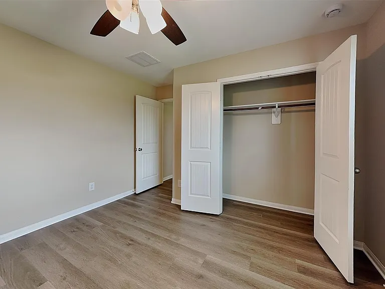 19554 Plantation Cove Ln — Photo 15
