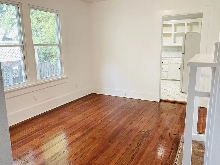 830 Ida St — Photo 9