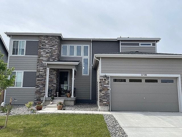2nd image of 238 Hampshire Ln