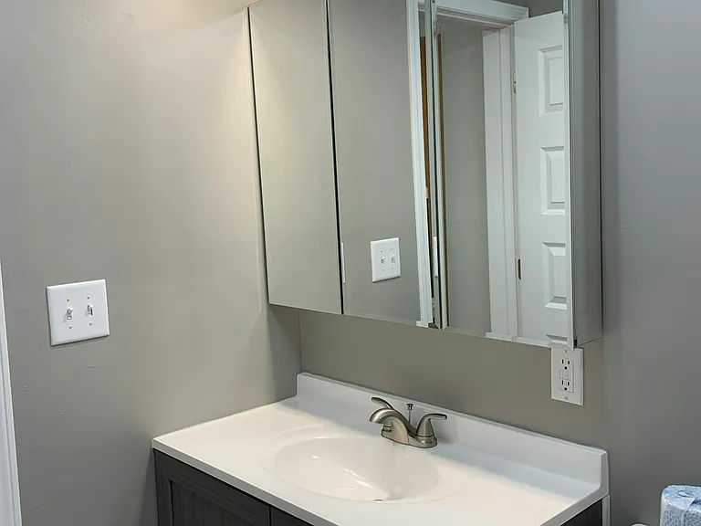 Main floor Bath