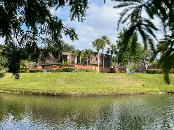 1307 13th Court, Jupiter, FL 33477