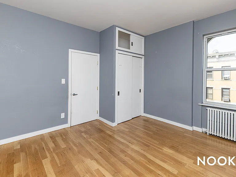 818 Woodward Ave #2L — Photo 14