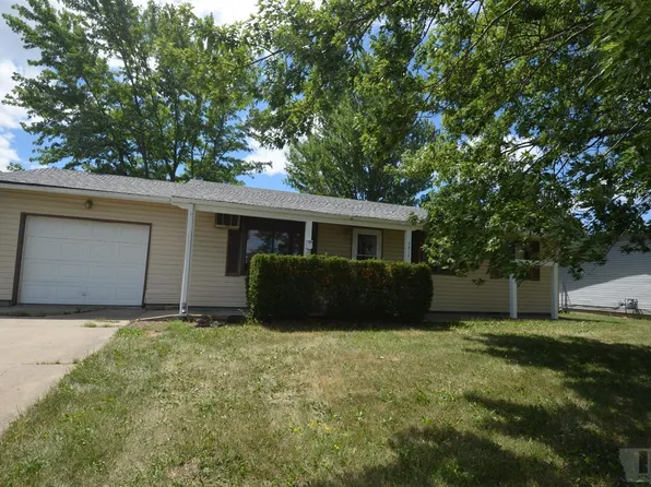 2812 Eastridge Dr, Centerville, IA 52544