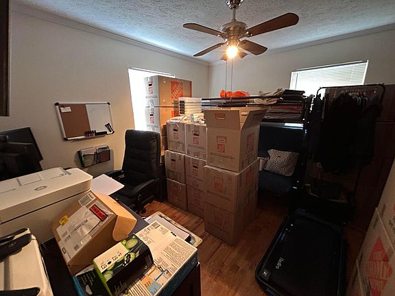 4th image of 266 SE Walsh Terrace