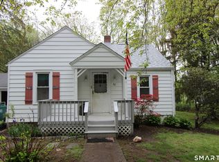 22 Brook St, Seymour, CT 06483