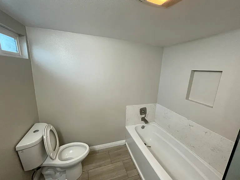 12705 S Harvard Blvd — Photo 7
