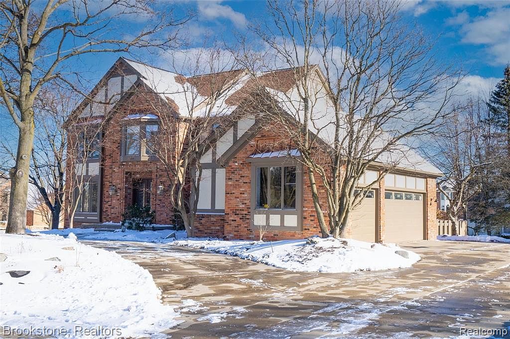 1039 Stony Pointe Blvd Rochester MI 48307 Zillow