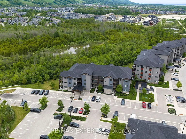 12 Beausoleil Ln #201 — Photo 36