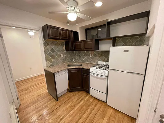 Rented by Best Apartments North Inc | media 18