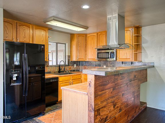 5th image of 2547 PIMA Way