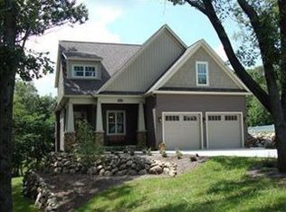 3022 Jacobs Cir, Kalamazoo, MI 49009