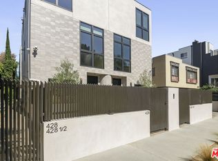 426 Arnaz Dr, Los Angeles, CA 90048