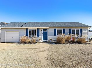 632 Newell Ave, Manahawkin, NJ 08050