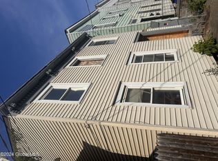 425 Elk St, Albany, NY 12206