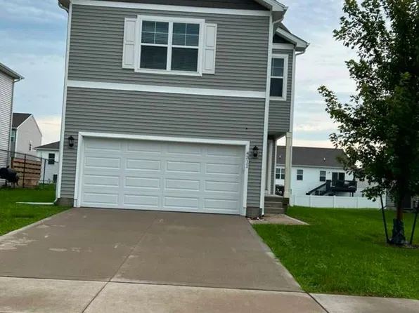 4311 NE 16th St, Ankeny, IA 50021