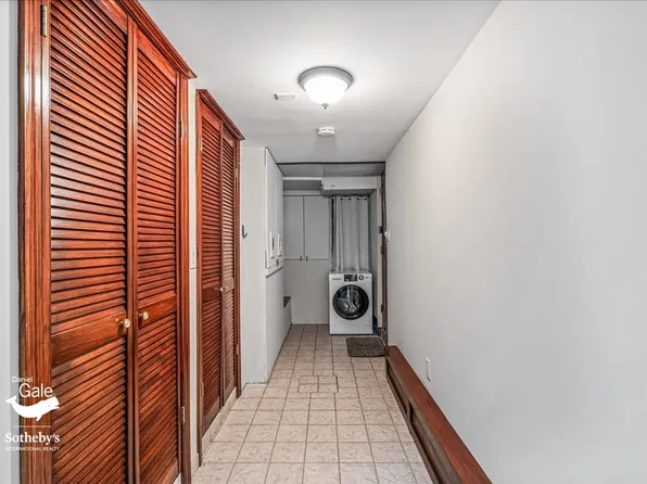 68-48 Juno Street image 39 of 46