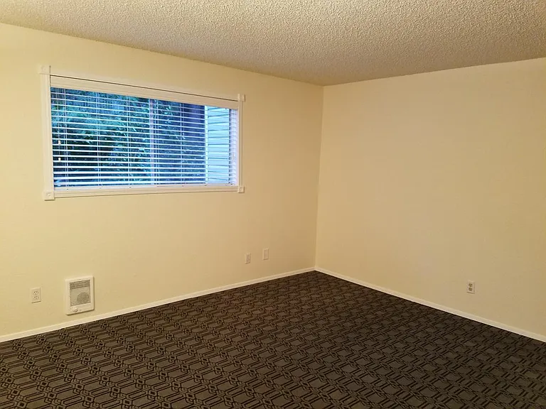 2nd Bed room