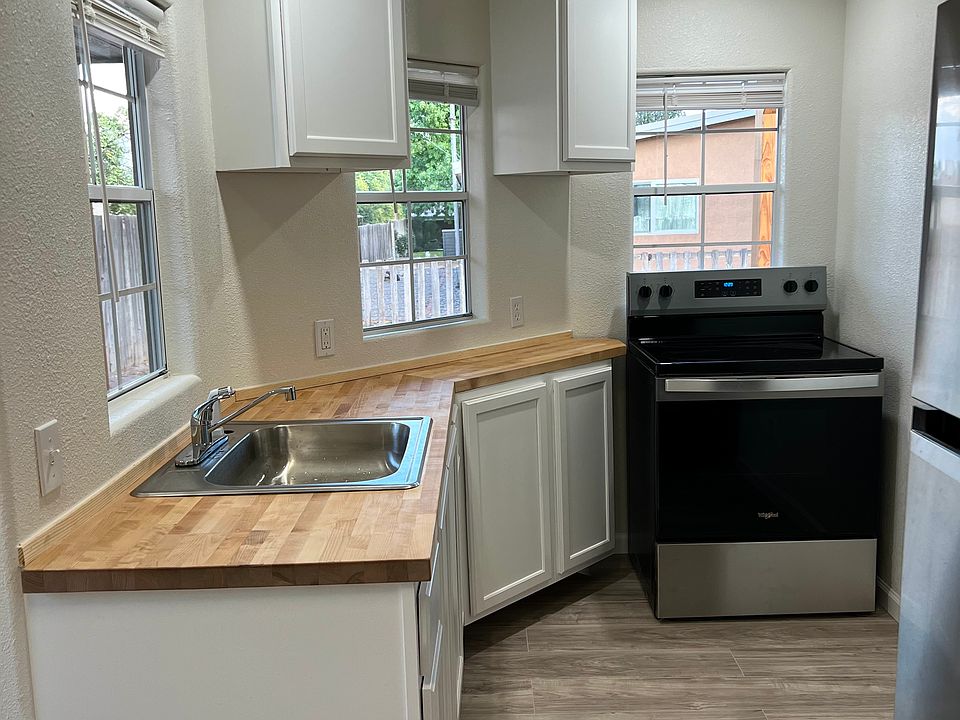 1st image of 3059 Tenorio Dr