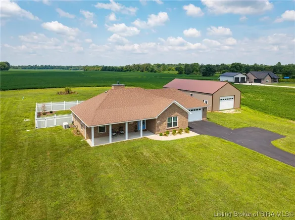 7867 Black Chapel Road SE, Elizabeth, IN 47117