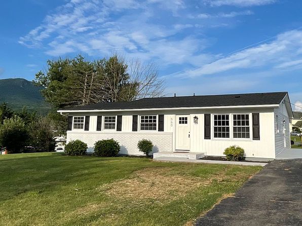 560 Massanutten View Dr