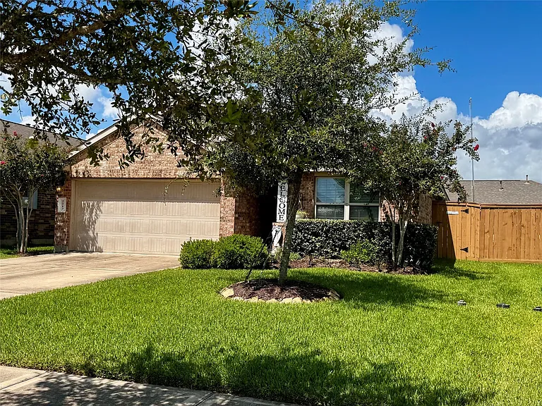 2213 Del Mar — Photo 30