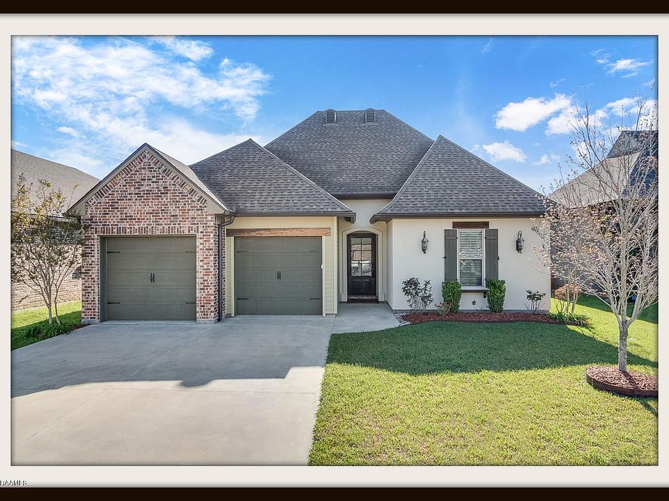 1st image of 302 Flora Springs Dr