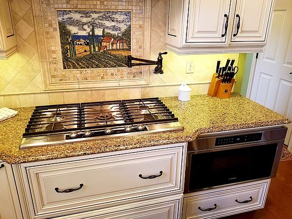 4th image of 3001 Fairfield Way Ln