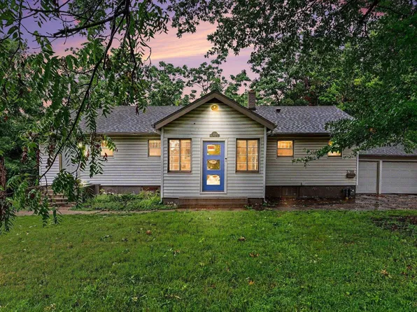 3700 SW 10th Ave, Topeka, KS 66604