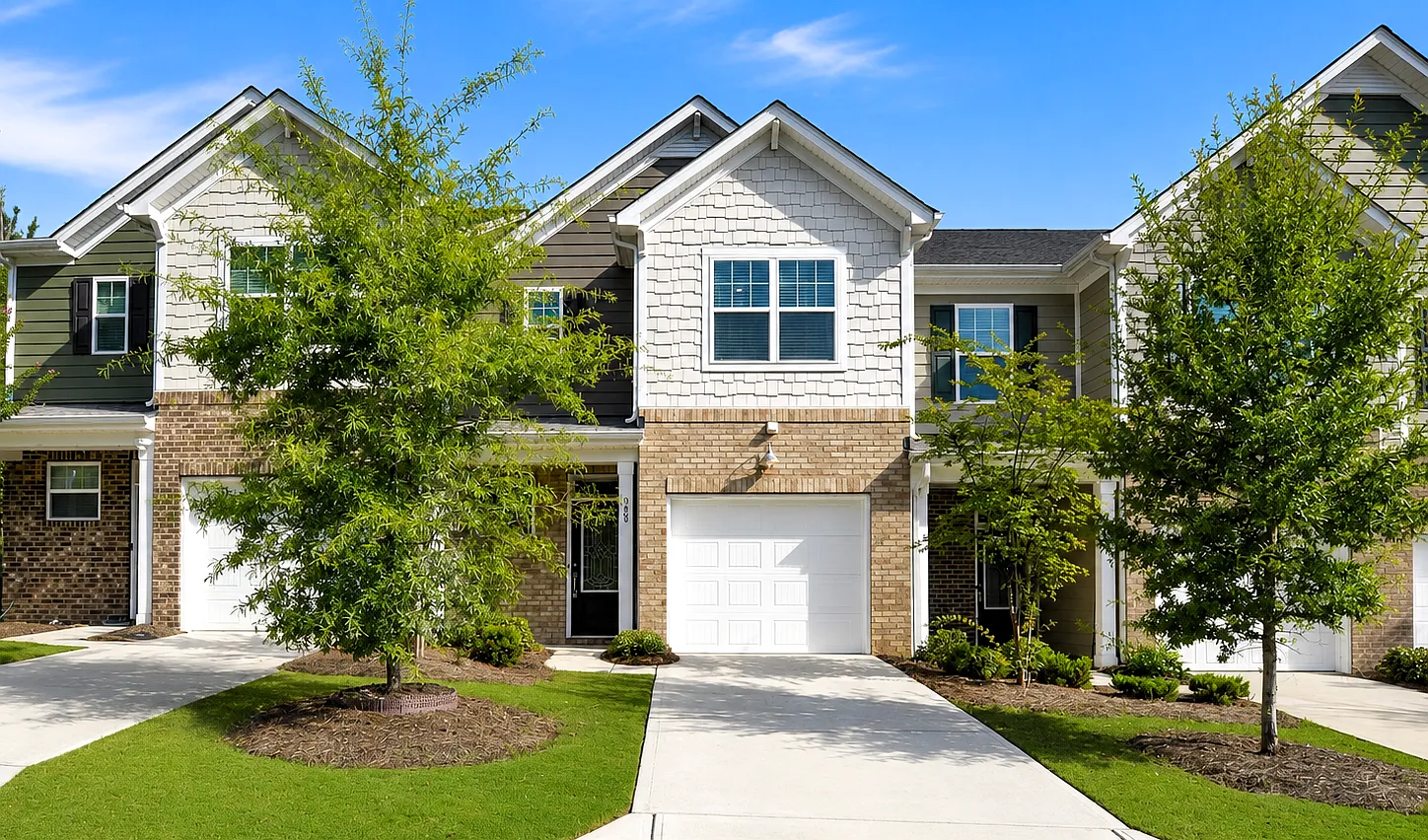 3 bed, 2.5 bath, 1771 sqft, $2,550 — Photo 1