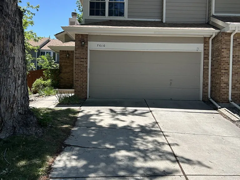 7610 E Gunnison Pl — Photo 1