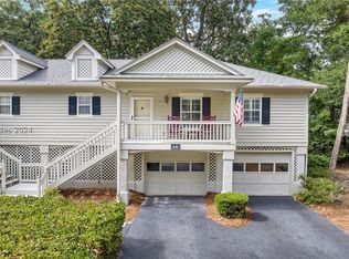 30 Valencia Rd APT 1A, Hilton Head Island, SC 29928