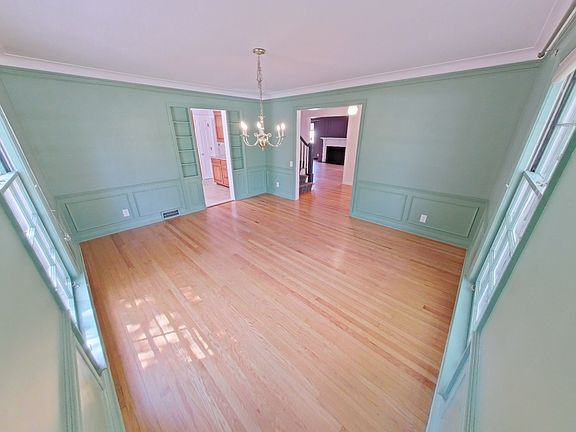 3rd image of 1137 Audubon Rd