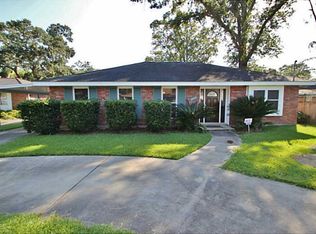 9008 Bocage Pl, River Ridge, LA 70123