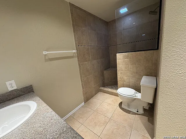 10138 Inridge — Photo 24