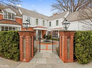 2 Woodley Rd, Winnetka, IL 60093