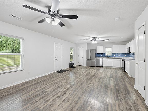5th image of 308 14th Ave