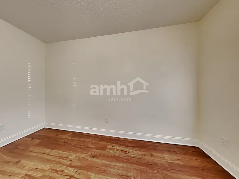 3275 Roundabout Dr — Photo 14