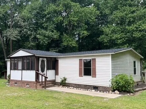 127 Haywood Dr, Roanoke Rapids, NC 27870